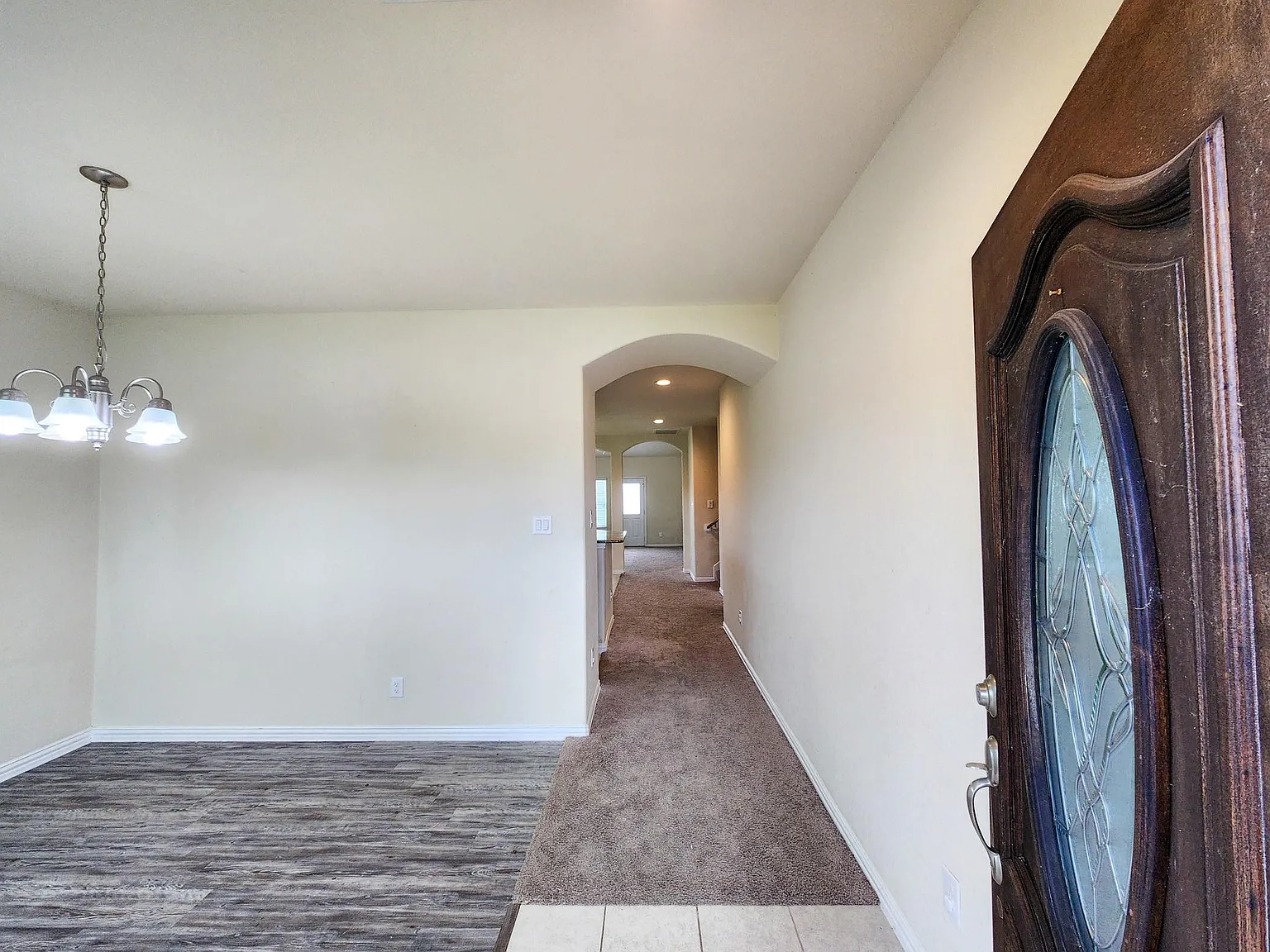 4 bed, 2.5 bath, 2259 sqft, $2,490 — Photo 3