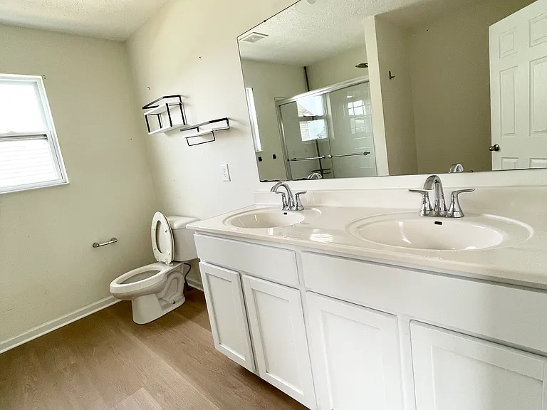 688 Keystone Way — Photo 13