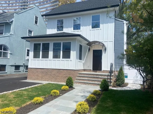 6 Melrose Ave, East Orange City, NJ 07018