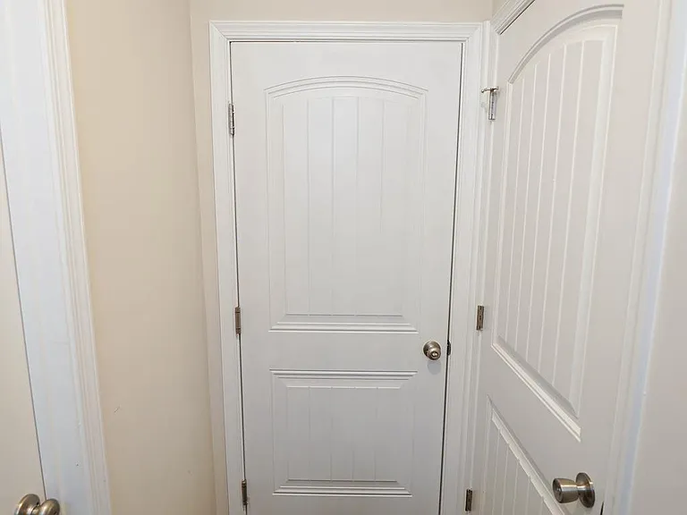 1712 Severn St — Photo 24