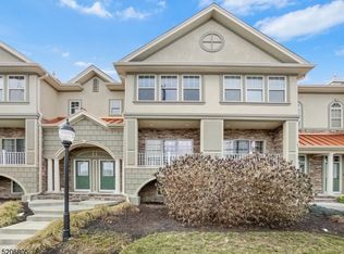 Union, NJ Townhomes for Sale