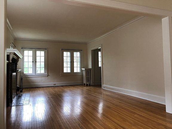 3rd image of 3705 Dupont Ave S #1