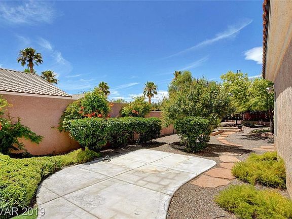 4th image of 7517 Mardean Ct