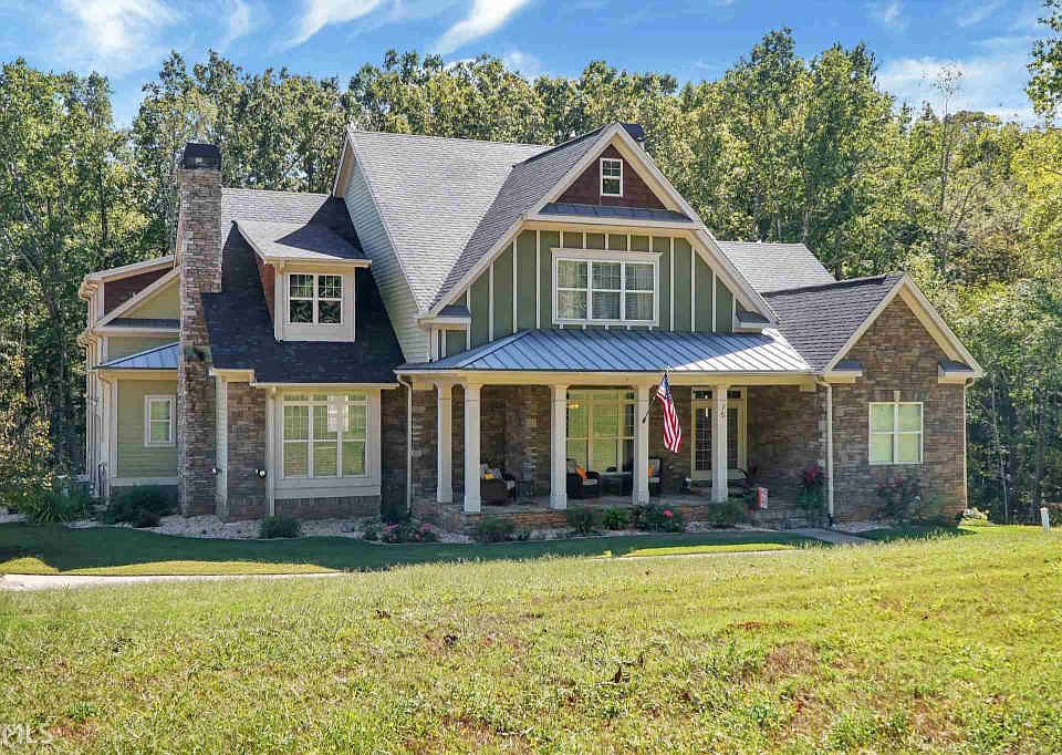 1st image of 75 Oak Forest Dr