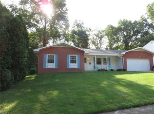 3891 Silverwood Dr, Stow, OH 44224