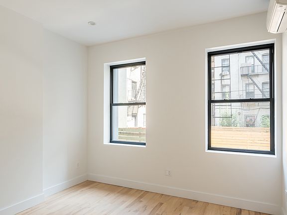 4th image of 337 S 4th St APT 1