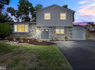 505 Barbara Cir, Fairless Hills, PA 19030