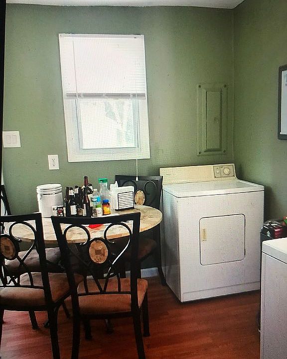 2nd image of 78 E Hudson Ave