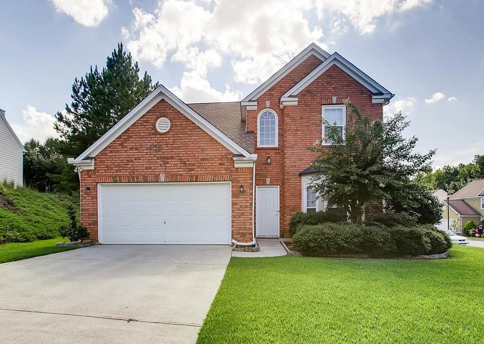 1st image of 11 Melanie Rose Ln