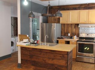 909 S 49th St FLOOR 3, Philadelphia, PA 19143