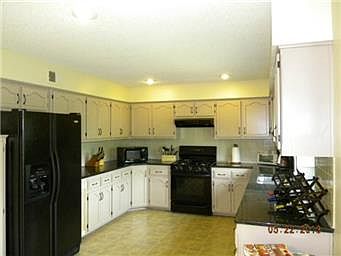 2nd image of 1557 N 85th Pl