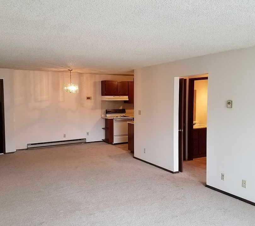 1st image of 14023 32nd Ave NE APT 105
