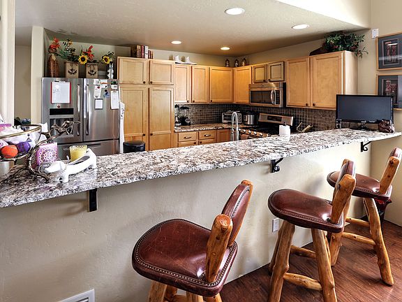 5th image of 1045 Edwards Village Blvd Unit C1