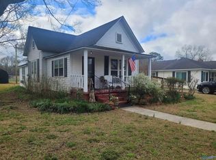 935 Lamar St, Decatur, AL 35601