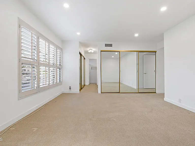 190 Arroyo Ter #203 — Photo 14