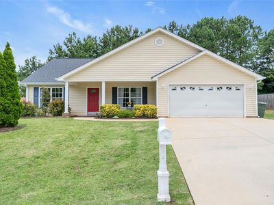 1800 Country Apple Ct, Fountain Inn, SC, 29644