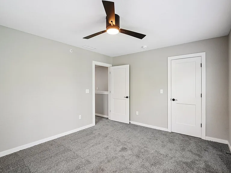 Greenwood Townhomes — Photo 79