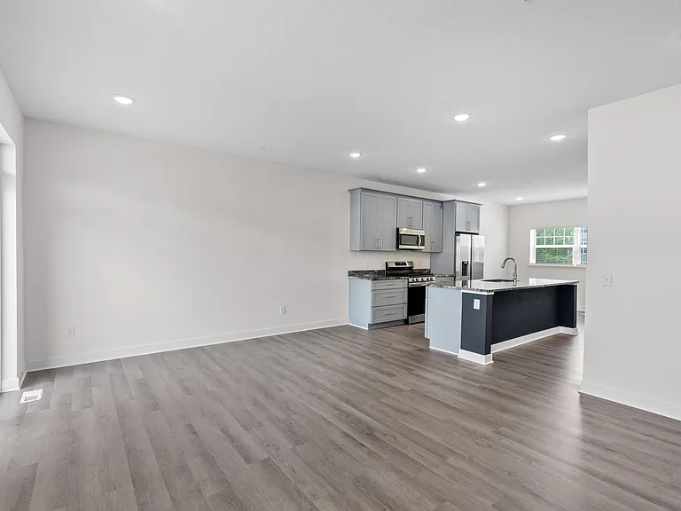 3153 Clover Ridge Dr — Photo 13