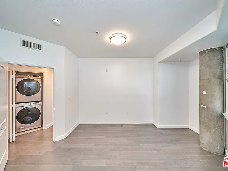 629 Traction Ave #103 — Photo 21