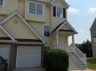 319 Paradee Dr, Dover, DE 19904
