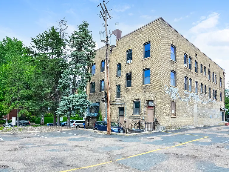 2202 Hennepin Ave E #5 — Photo 15