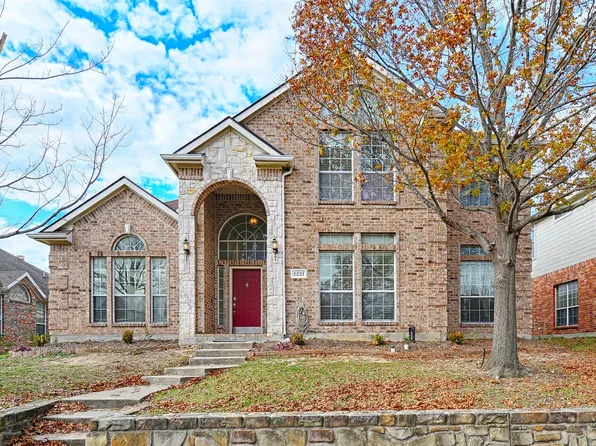 2221 River Canyon Ln, Garland, TX 75041
