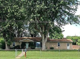 407 Stone Rd, Belpre, OH 45714
