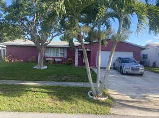3920 NW 11th St, Coconut Creek, FL 33066
