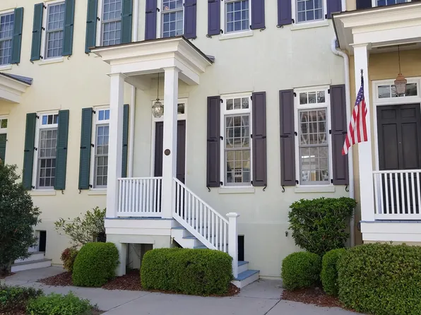 14 Assembly Row, Beaufort, SC 29906