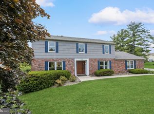 1223 Nottingham Rd, Westminster, MD 21157