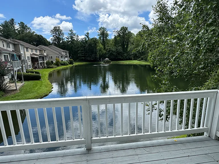 30 Grist Mill Dr — Photo 3