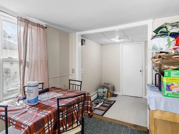 58 Read Ave, Coventry, RI 02816