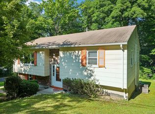 37 Nursery Road, Tuxedo Park, NY 10987