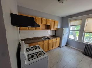 565 Garfield Ave #2, Jersey City, NJ 07305