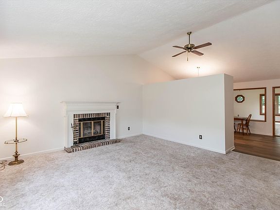 5th image of 6445 Muirfield Way