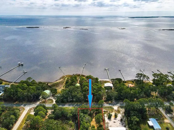 2551 Highway 98 E, Carrabelle, FL 32322