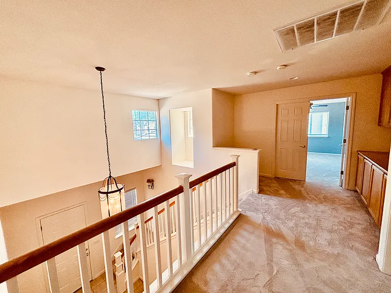 2126 Shenandoah St — Photo 18
