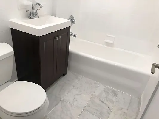 Rented by Waverly Realty Associates | media 19