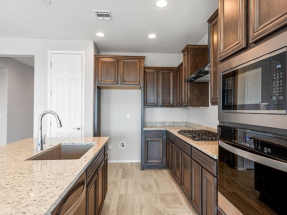 3rd image of 21315 N 270th Dr