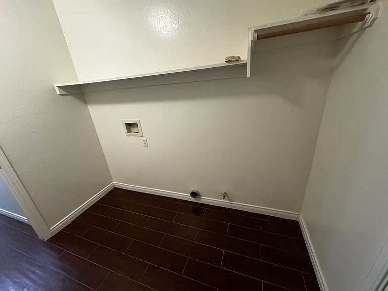 11009 New Forest Dr — Photo 14