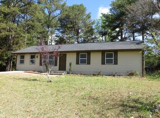959 Rock Oak Ln, Lawrenceville, GA 30046