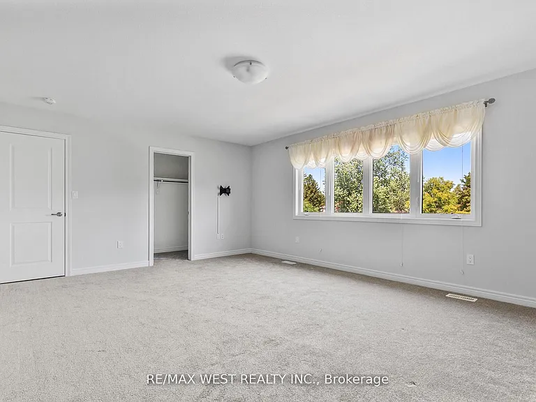 3602 Carolina Ct — Photo 33