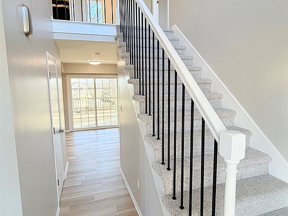 4th image of 4458 Ashley Park Dr