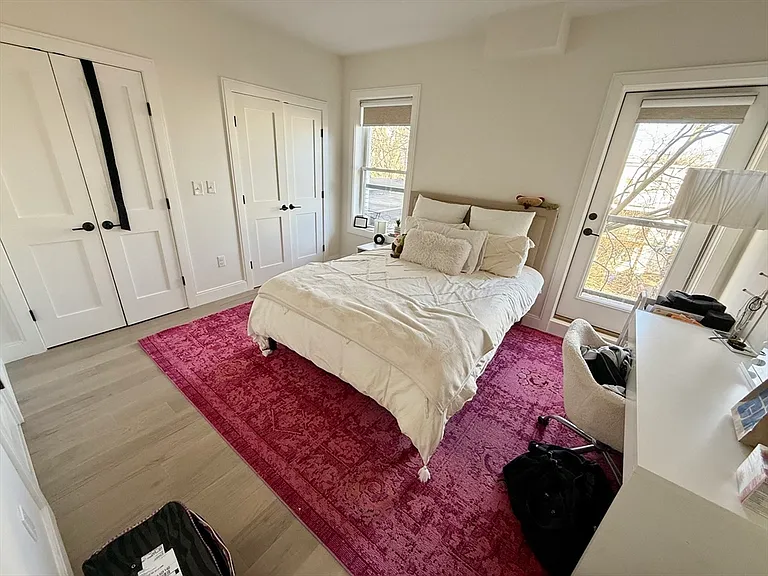 120 Emerson St #2 — Photo 5