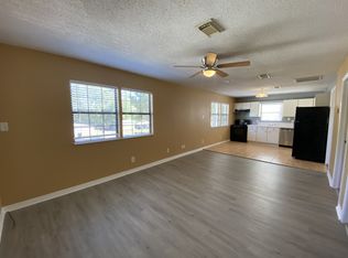 910 Decker Forest Blvd, Magnolia, TX 77354