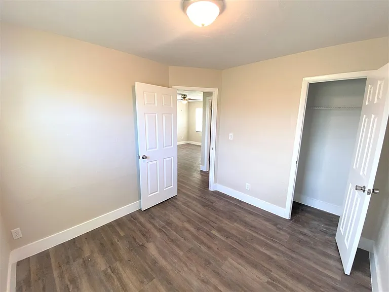 P (2315 Bayside St) — Photo 10