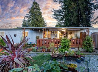 29 Hemlock Ct, Rohnert Park, CA 94928