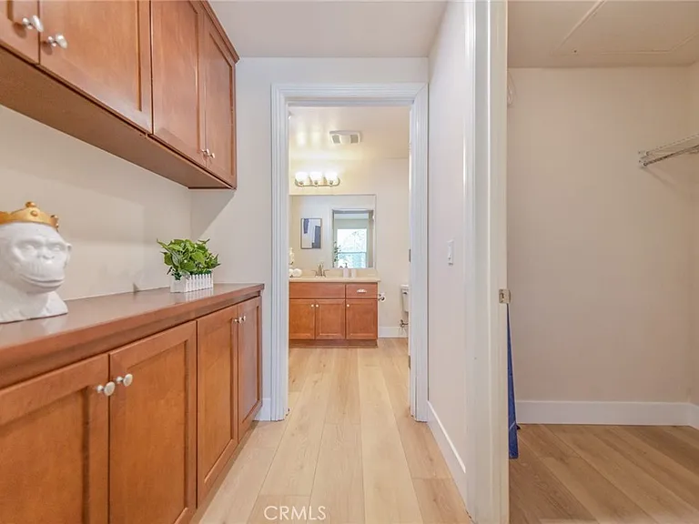 28220 Highridge #204 — Photo 14
