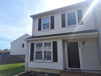 5427 Scholarship Dr, Virginia Beach, VA, 23462