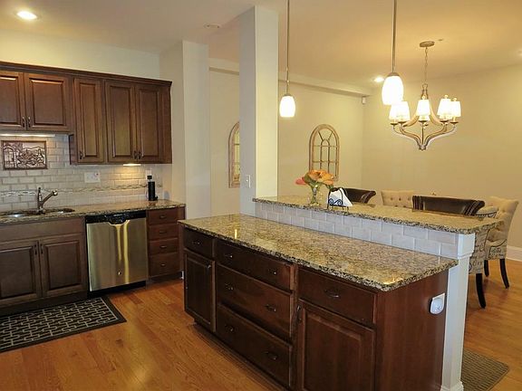 4th image of 100 Kirkbride Dr #100-120